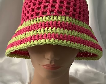 Chic handmade summer bucket hat in organic cotton crochet, light green and pink, for women and men, size 56-57