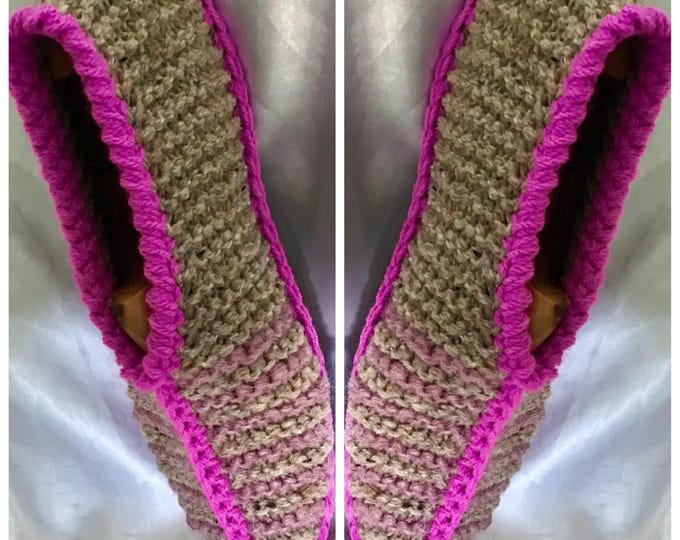 Unique model. Chic indoor slippers, multi-colored fantasy, handmade in knit, soft wool yarn + acrylic