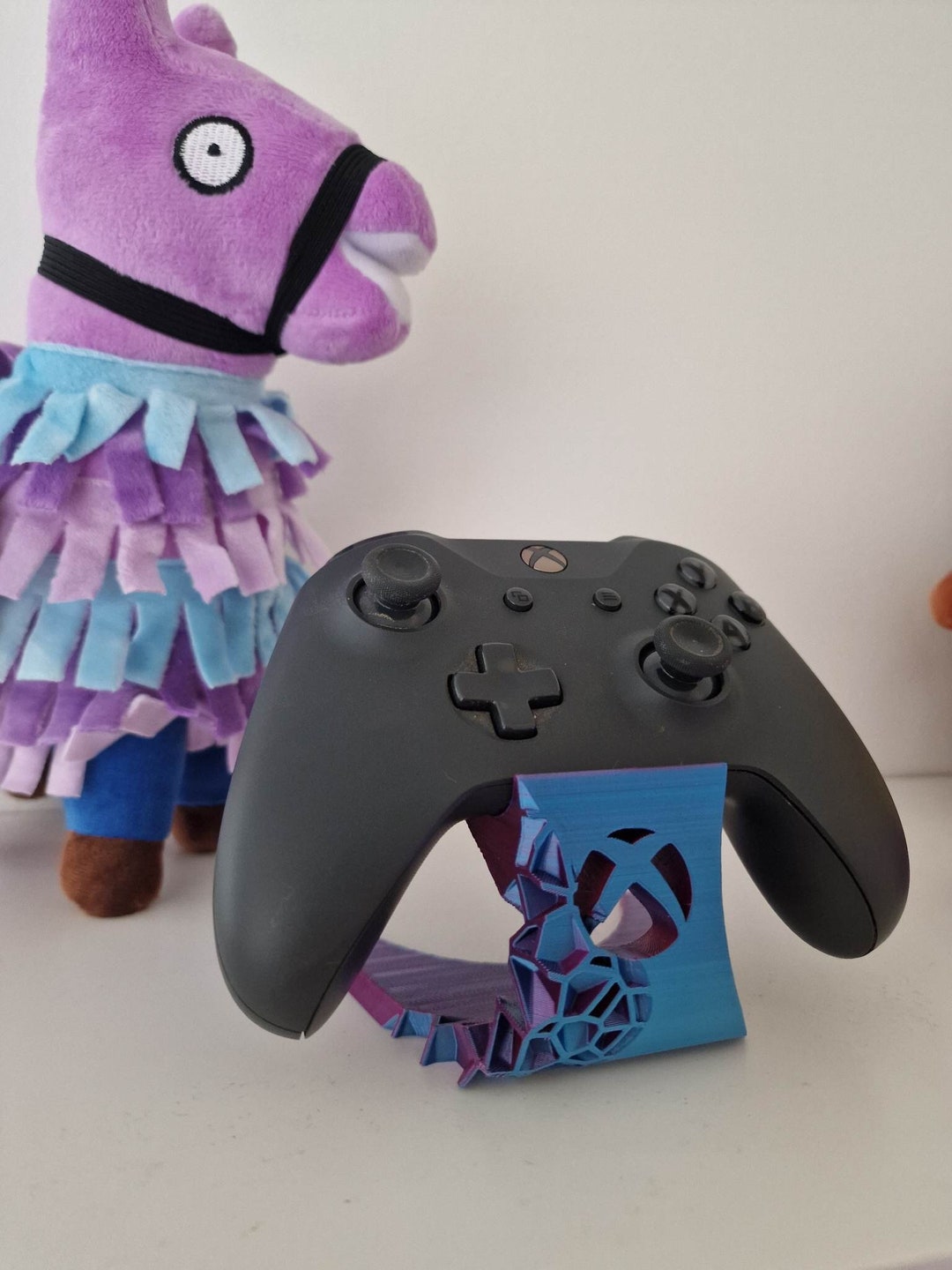 Xbox Console Controller Stand FDM Filament Printed Childrens Kid Gift