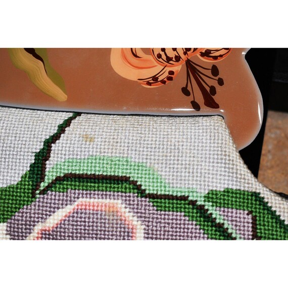 Needlepoint Moon Handbag - image 4