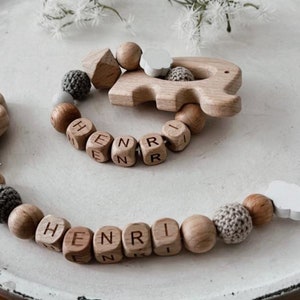 Geschenkset Schnullerkette mit Name und weißem Herz oder Wolke Greifling mit Name, weißem Herz oder Wolke Bild 4