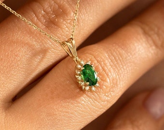Dainty Emerald Necklace in 14k Solid Gold | Real Emerald Gemstone Necklace for Women | Genuine Emerald | Graduation Gift | Gemstone Jewelry
