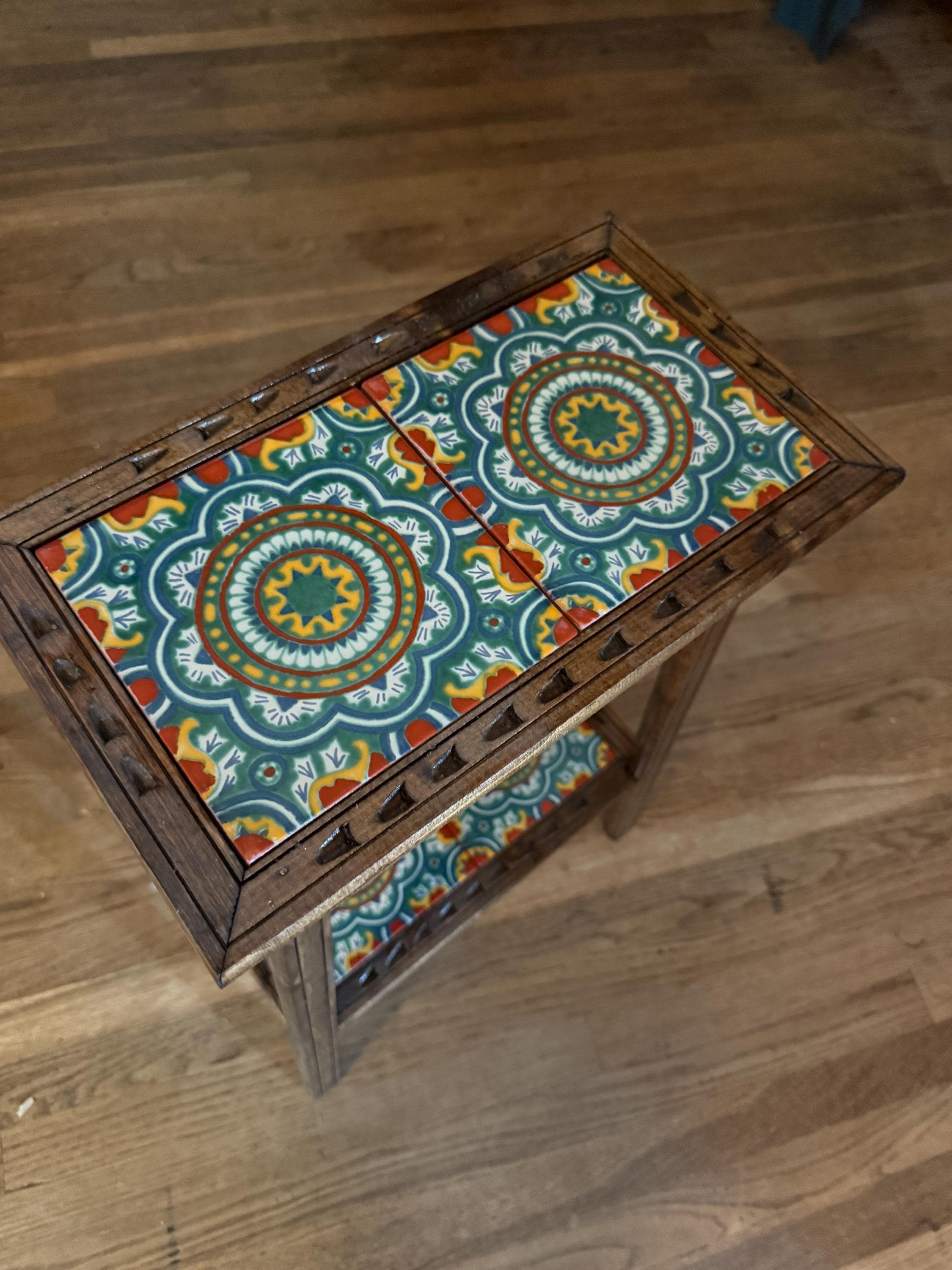 アンティーク イタリア製 インテリア ウォールアート 銅板アート Hand-painted Mexican Tile End Table: Carved Wood Plant Stand, Side