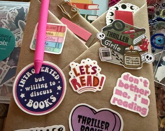 Blind Date With a Book | Custom Genre Book Gift Box with Stickers, Bookmarks, Reading Tracker & Bookish Extras| Romance, Fantasy, Thriller