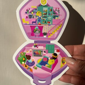 Sticker “Polly’s Pijama Party” inspired in vintage Polly pocket