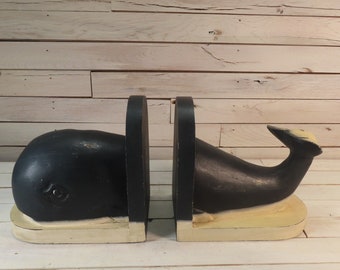 Cast Iron Antiqued Pair of Moby Dick Whale Bookends 8 x 12 x 8 cm each 