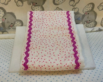 Dainty Hearts Burp Cloth with Magenta Trim.