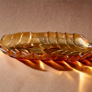 Vintage Gold Carnival Glass Amber / Amber Glass / Pressed Glass Dish / Cute Candy Dish / Leaf Candy Dish
