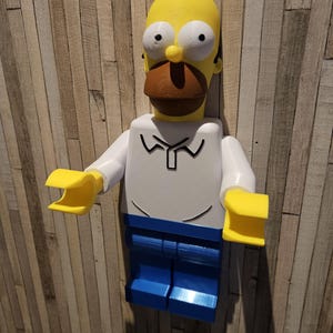 Personaggio carta igienica gigante "stile Lego" Omer SIMPSON, idea regalo