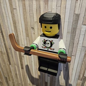 Statuina gigante "big brick style" hockey NHL Mighty ducks, idea regalo in carta igienica