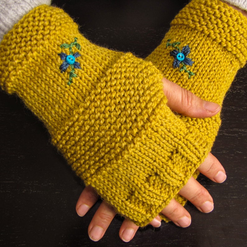 Beautiful, Unique, Warm, Colorful, Fingerless Glvoes image 8