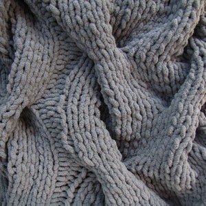 Super soft warm chenille chunky cable throw Charcoal