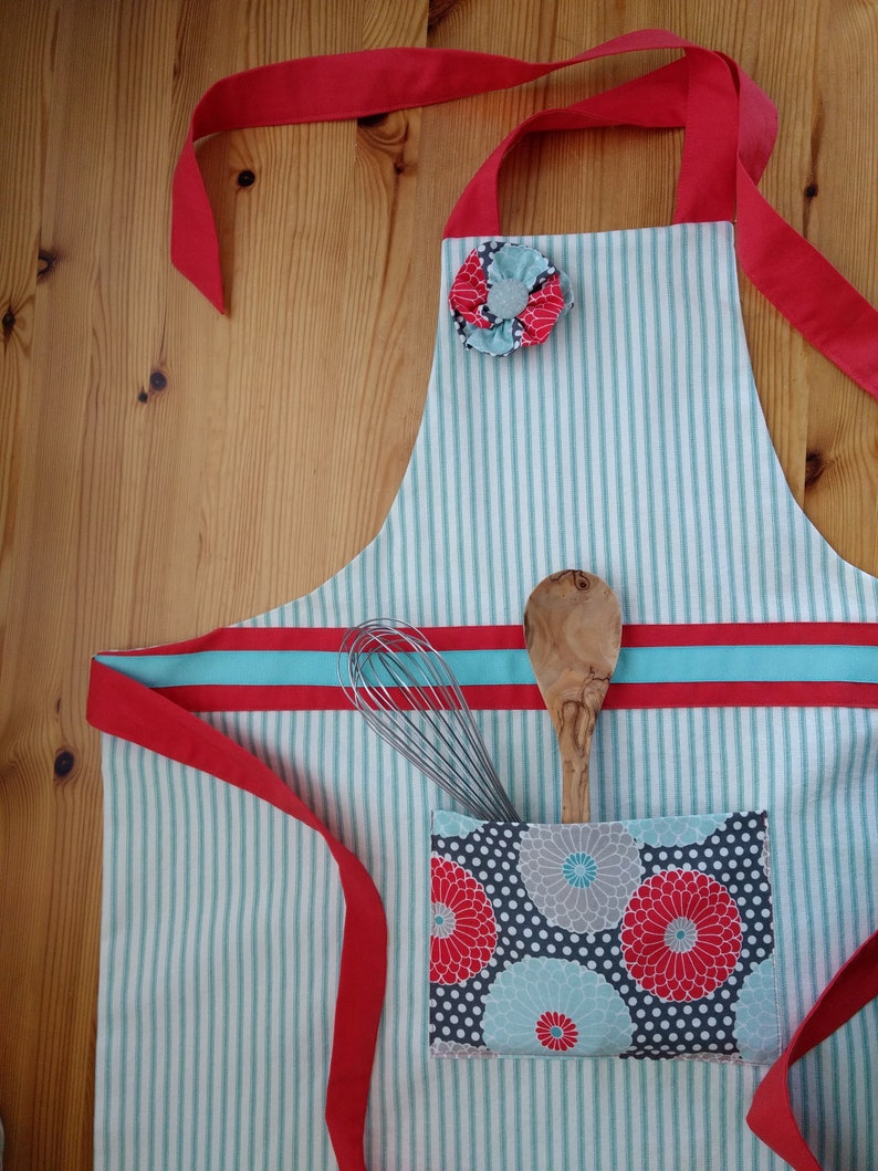 Charming Cheerful Unique Apron, Christmas Gift image 2