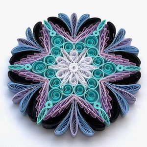 Stella di carta da 3,5", arte quilled, fiocco di neve quilled, ornamento natalizio, decorazione natalizia, arte sospesa, mandala quilled, arte 3D, arte di carta