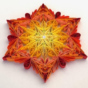 Stella di carta da 8,5", arte quilled, fiocco di neve quilled, ornamento natalizio, decorazione natalizia, arte sospesa, mandala quilled, arte 3D, arte di carta
