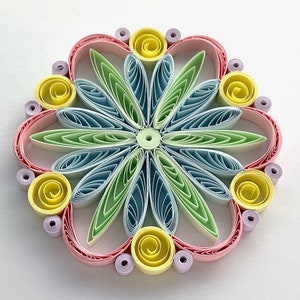 Stella di carta da 2,8", arte quilled, fiocco di neve quilled, ornamento natalizio, decorazione natalizia, arte sospesa, mandala quilled, arte 3D, arte di carta