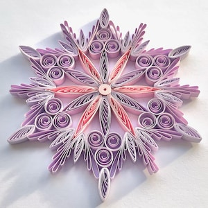 Stella di carta da 4,3", arte quilled, fiocco di neve quilled, ornamento natalizio, decorazione natalizia, arte sospesa, mandala quilled, arte 3D, arte di carta