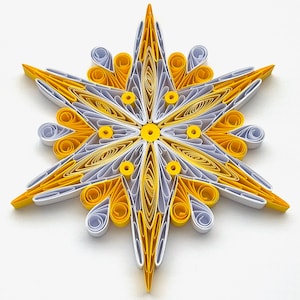 Stella di carta da 4,3", arte quilled, fiocco di neve quilled, ornamento natalizio, decorazione natalizia, arte sospesa, mandala quilled, arte 3D, arte di carta