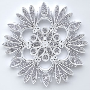 Stella di carta da 3,5", arte quilled, fiocco di neve quilled, ornamento natalizio, decorazione natalizia, arte sospesa, mandala quilled, arte 3D, arte di carta