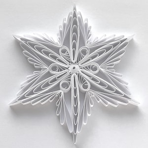 Stella di carta da 3,3", arte quilled, fiocco di neve quilled, ornamento natalizio, decorazione natalizia, arte sospesa, mandala quilled, arte 3D, arte di carta