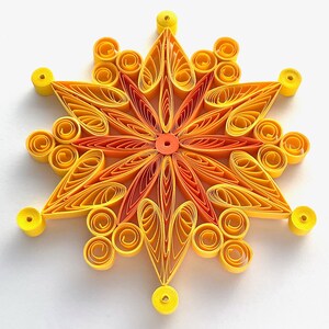 Stella di carta da 3,5", arte quilled, fiocco di neve quilled, ornamento natalizio, decorazione natalizia, arte sospesa, mandala quilled, arte 3D, arte di carta