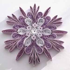 Stella di carta da 3,7", arte quilled, fiocco di neve quilled, ornamento natalizio, decorazione natalizia, arte sospesa, mandala quilled, arte 3D, arte di carta