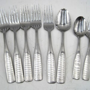 8 Pieces Cambridge Stainless Steel Flatware MADISON