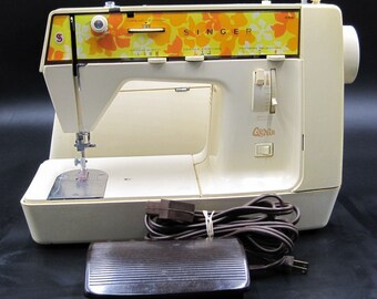 Singer Genie Model 353 Portable Zig Zag Sewing Machine Pedal & Cover Working