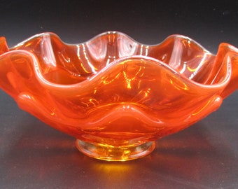 Vintage Viking Glass Amberina Ruffled Edge Bowl MCM Mid Century Retro 8.5&quot;