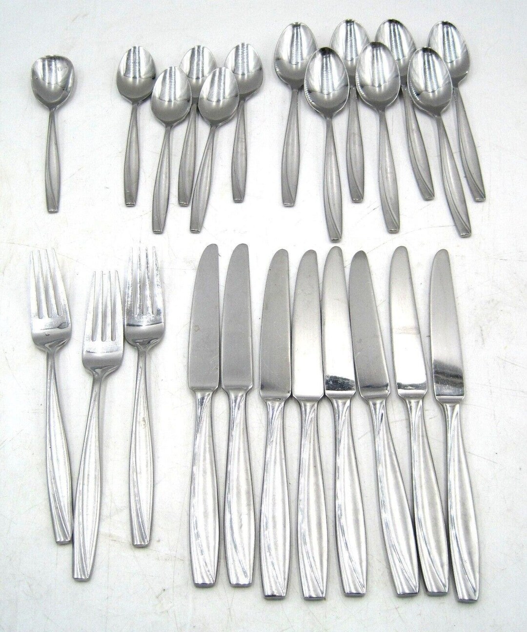 24 Pieces - Oneida Stainless Flatware CAMLYNN CLEO Fork Spoon Knife - Etsy