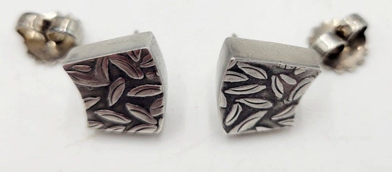 Vintage Sterling Silver Hand Carved Leaf Design E… - image 3