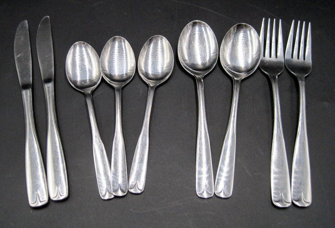 9 Pieces Oneida Northland Stainless Flatware VILLAGE COMMON Etsy