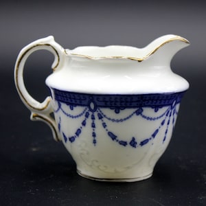 Antique Flow Blue Bowl Cream Creamer Garlands Medalions Blue and White