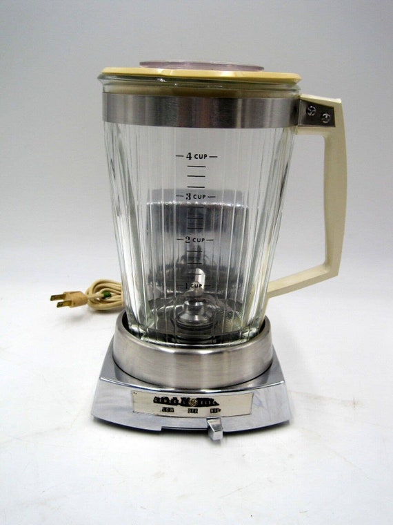 Vintage General Electric GE 22BL2 Two Speed Blender Chrome 