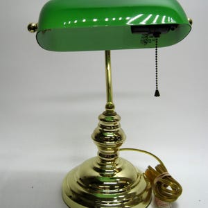 Vintage Bankers Lamp Green Shade Desk Brass & Glass Table Light Round Base