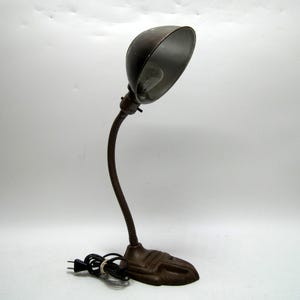Vintage Rodale Lamp - Etsy