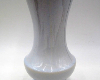 VTG MCCOY Keramik bläulich weiße Glasur 9,5 "FLORALINE VASE 401