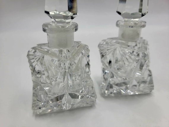 SET OF 2- Vintage Cut Crystal Perfume Bottle With… - image 2