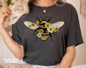 Bee Sunflower Shirt, Bee T-Shirt, Nature Shirt, Summer Shirt, Cute Bee Shirt, Bee Botanical Shirt, Gift for Mom, Honeybee T-shirt