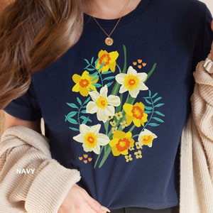 Daffodil Flowers Graphic Tee, Shirt for Women, Flower Bouquet T-Shirt, Hiking Outdoor Camping Botanical Tshirt, March Month Gift