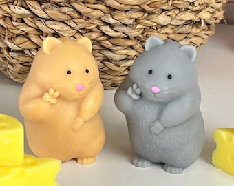 Peace out hamster candle, hamster candle, hamster decor, rat decor, cute room decor, hamster gift