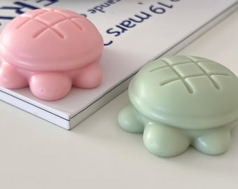 Turtle candle, melton bun turtle, turtle decor