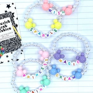 Set med 8 armband - Pastellfärgade Musse Pigg-öron Disney-inspirerade armband - Handgjort i USA - Söt barnpresent - Disney Trip Essentials