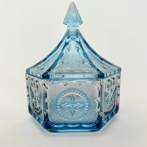 Candy Dish Lidded Bowl Stasher Blue Glass Vintage Dish Catchall Spring Tablescape Serveware Kitchen Storage Coffee Table Decor Bathroom