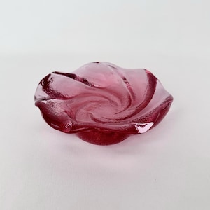 Trinket Dish Pink Dish Small Pink Swirl Jewelry Dish Round Pink Textured Art Glass Bowl Vintage Bright Pink Fenton Glass Bowl Ring Dish