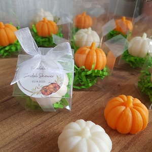 Pumpkin Soap Assorted Scents and Colors, Pumpkin Themed Baby Shower Favors, Pumpkin Soap Favors, Fall Wedding Gifts in Bulk