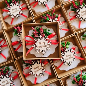 Personalized Christmas Party Favors for Guests, Christmas Scent Soap Favors, Holiday Favors Bulk, Happy New Year Gifts, Unique Xmas Soaps