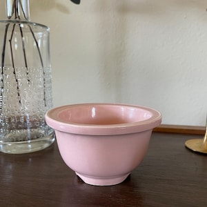 Vintage Pink MCM Haeger Planter | Pink Mid-Century Indoor Planter | Haeger Pottery | Haeger Pottery Bowl | Succulents | Vintage Home Decor