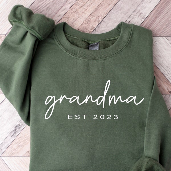 Personalized Grandma Est Sweatshirt, Mothers Day Gift, Gift for Grandmother, Nana Sweatshirt, Tante Sweatshirt, Tia Sweatshirt, Mommy Shirt