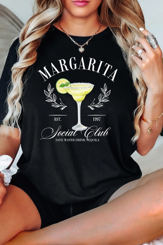 Margarita Cocktail Club T-Shirt, Margarita Cocktail Lover Shirt, Cocktail Lover Shirt, Margarita Shirt, Drinking Night Oversized Shirt